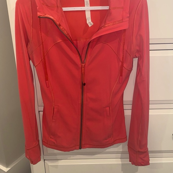 Lululemon Define Jacket with Hood - Picture 3 of 5